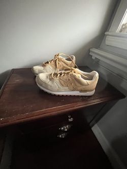 Saucony Shadow (tan)