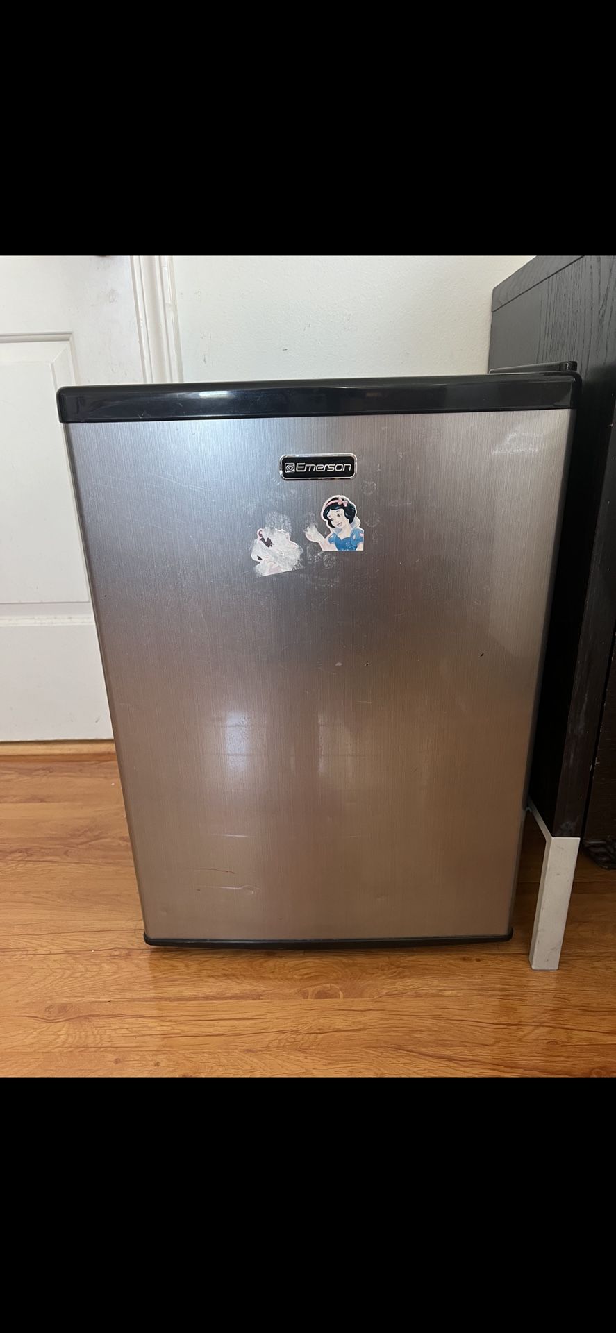 Emerson Mini Fridge