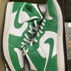 Jordan 1 Lucky Green Mid