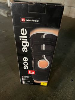 Bledsoe Agile Crossover Knee Brace, Size Small, New in Box