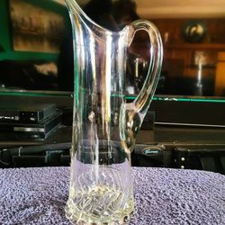 DATE (1(contact info removed)) BEAUTIFUL SWIRL AND BALL LIBERTY GLASS CO - HEAVY CLEAR GLASS FOOTED PITCHER BEAD