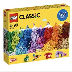10717 LEGO Extra Large Brick Box 