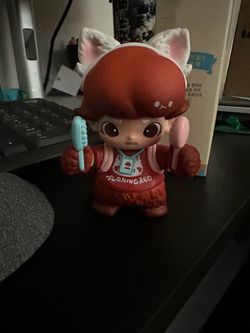 Blind Box figure
