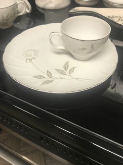 Jonas Roberts 500 blanka plate and cup gray rose