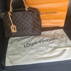 LOUIS VUITTON PURSE & COACH BARBIE PURSE