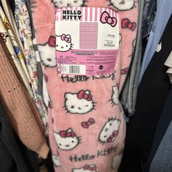 Hello Kitty Plush Pink Blanket 