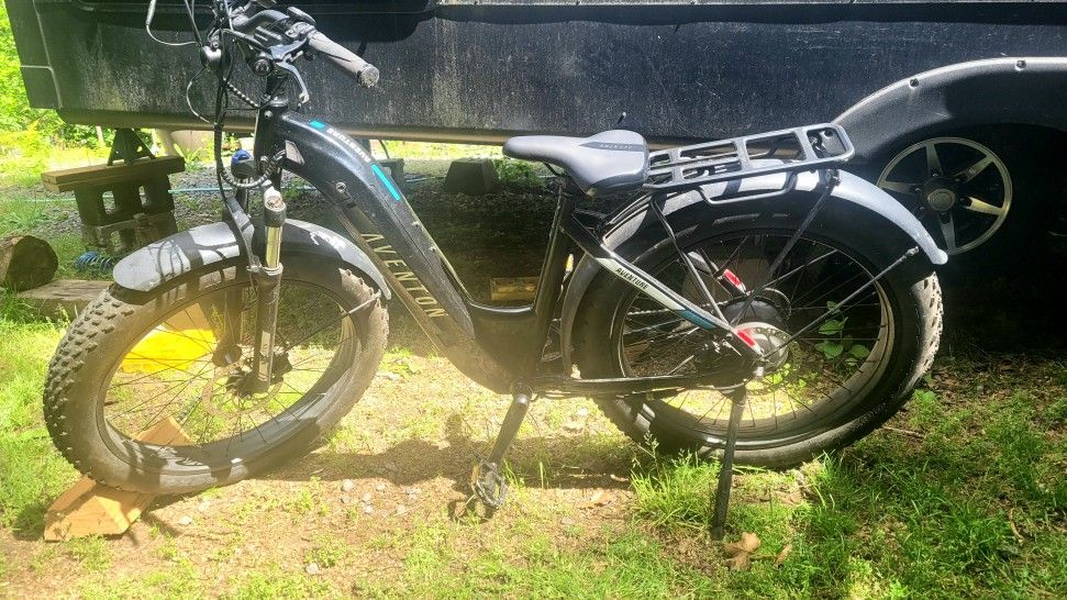 Aventon Aventure 2 Ebike β Excellent Condition β $1,350 or Trade