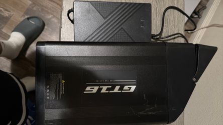 GT16 battery and charger