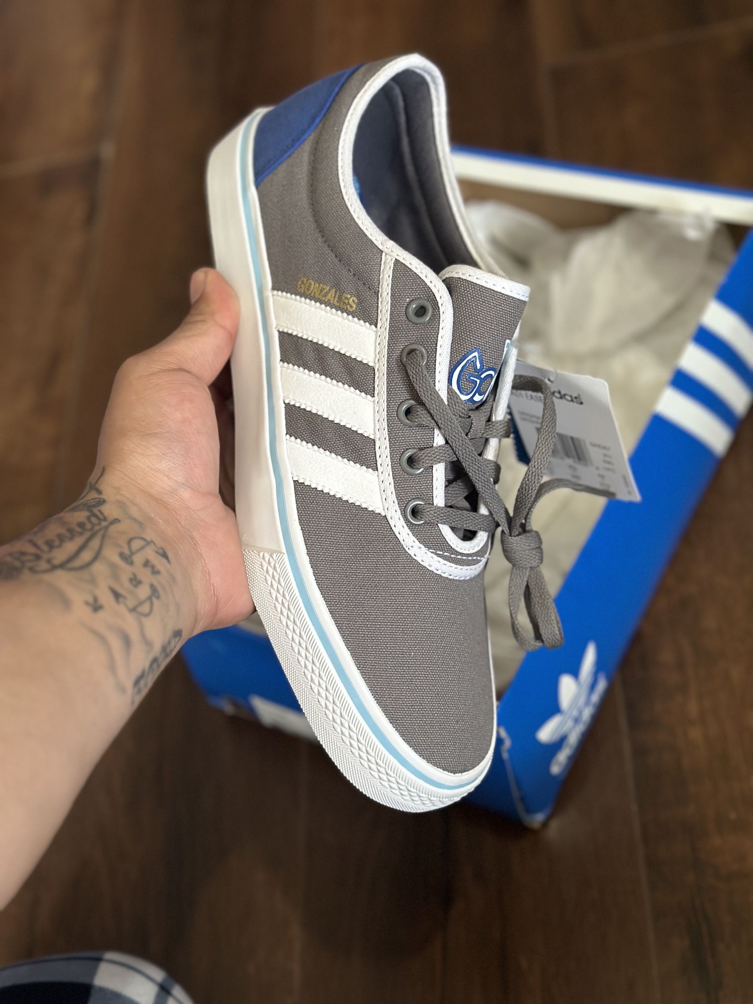 Size 10 Adi Ease Adidas