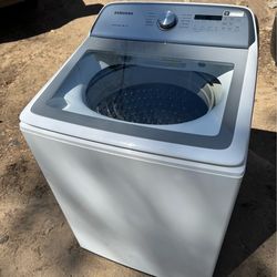Samsung Washer. ***Must See***