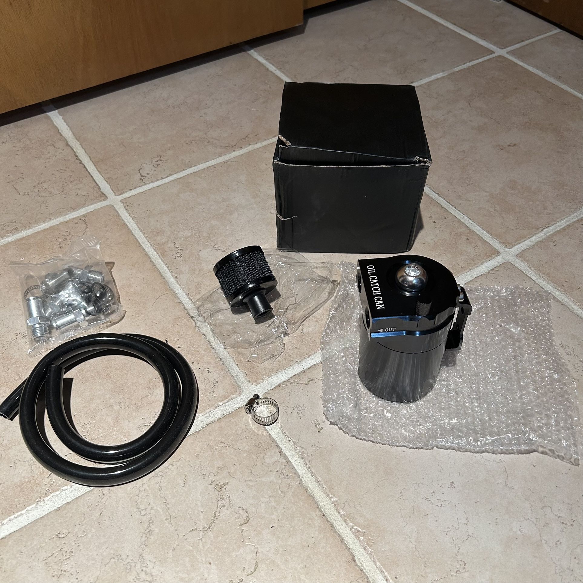 Universal Oil Catch Can Brand New