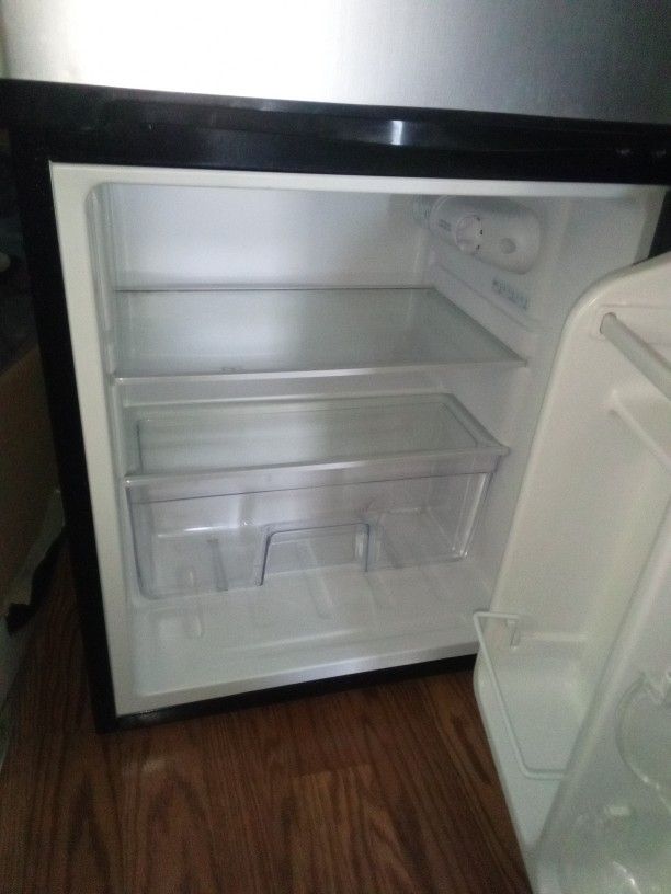 Mini Refrigerator