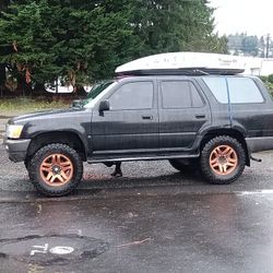 1991 Toyota 4runner, 4x4, 5 speed, 22RE