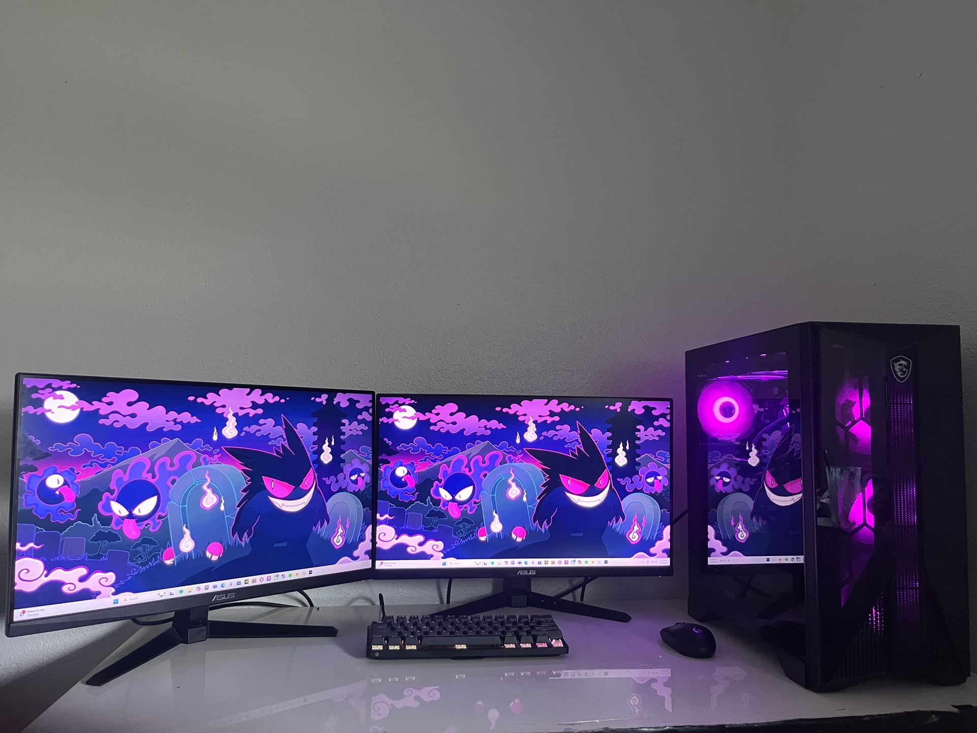Gaming Pc With Asus Monitor Included. Don’t Stress On The Price —> (PRICE NEGOTIABLE IF DMed)