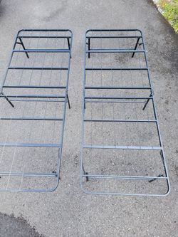 Twin/Queen Black Metal Folding Bed Frame