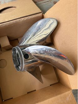Mercury Rev4 21P Prop