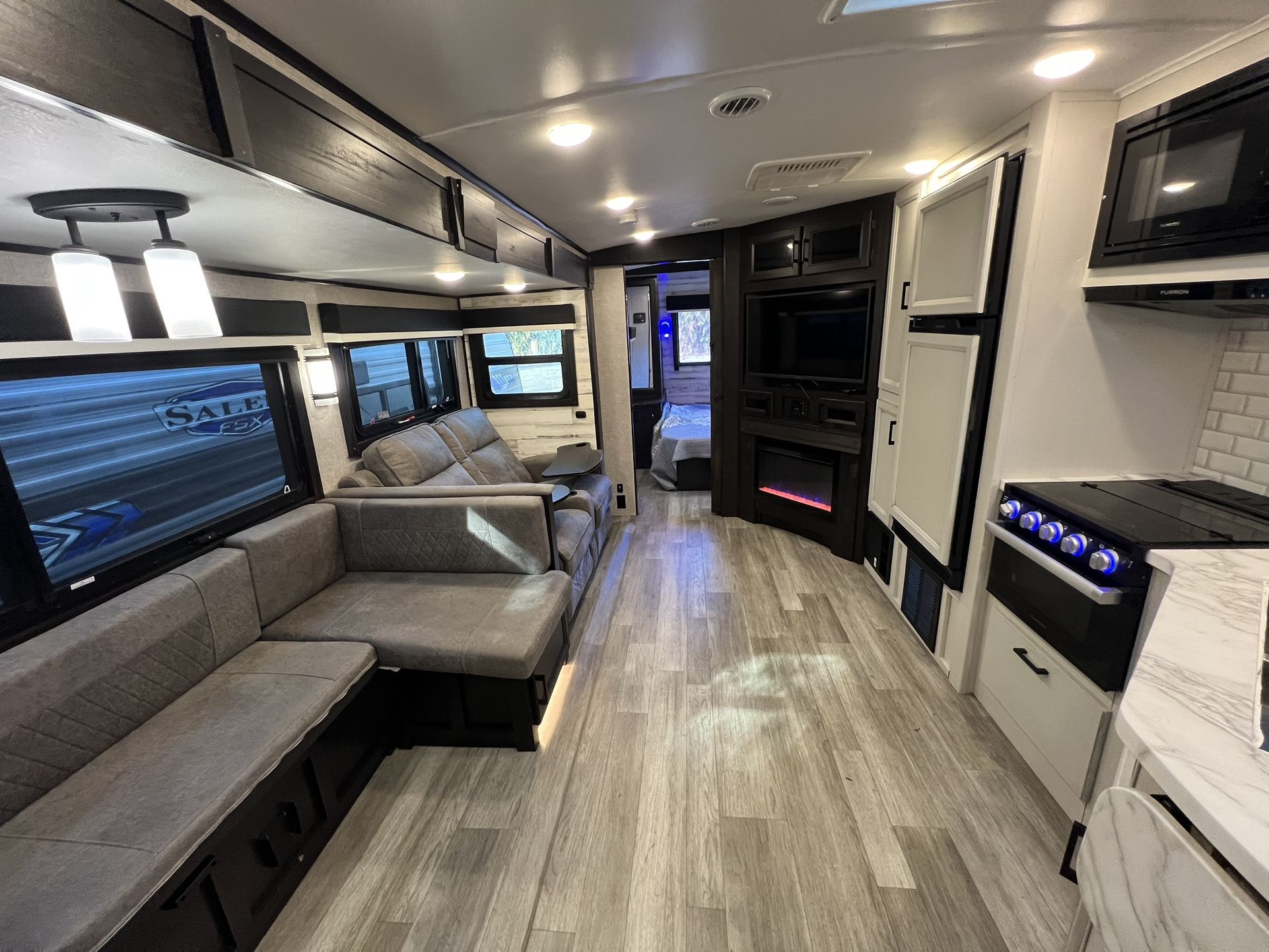 2022 JAYCO 29FT
