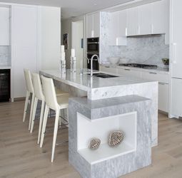 Custom Kitchen Cabinets