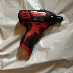 Milwaukee 2962-20 M18 Fuel 1/2" Mid-Torque Impact Wrench Tool Only-No Box