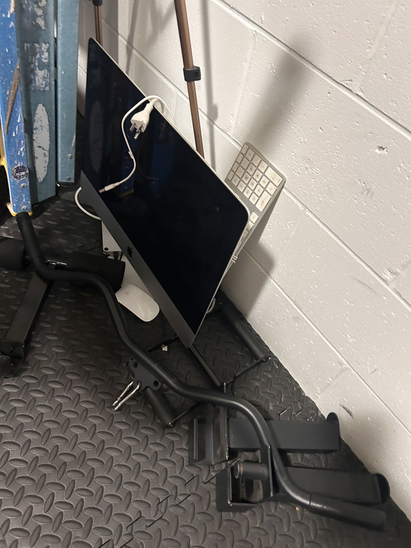 Apple computer for sale