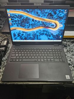 Dell 3510 15.6" Core i5-10210U 16GB Ram,256 ssd hard drive,win 11