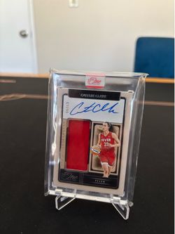 Caitlin Clark Patch autographed card /99