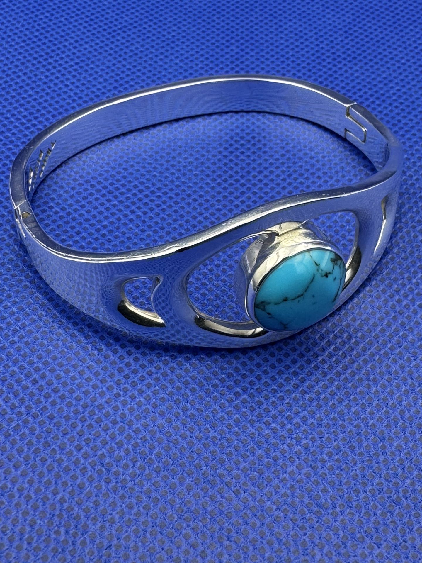 Taxco Turquoise Cuff Bracelet 925 Sterling Silver 45 Grams