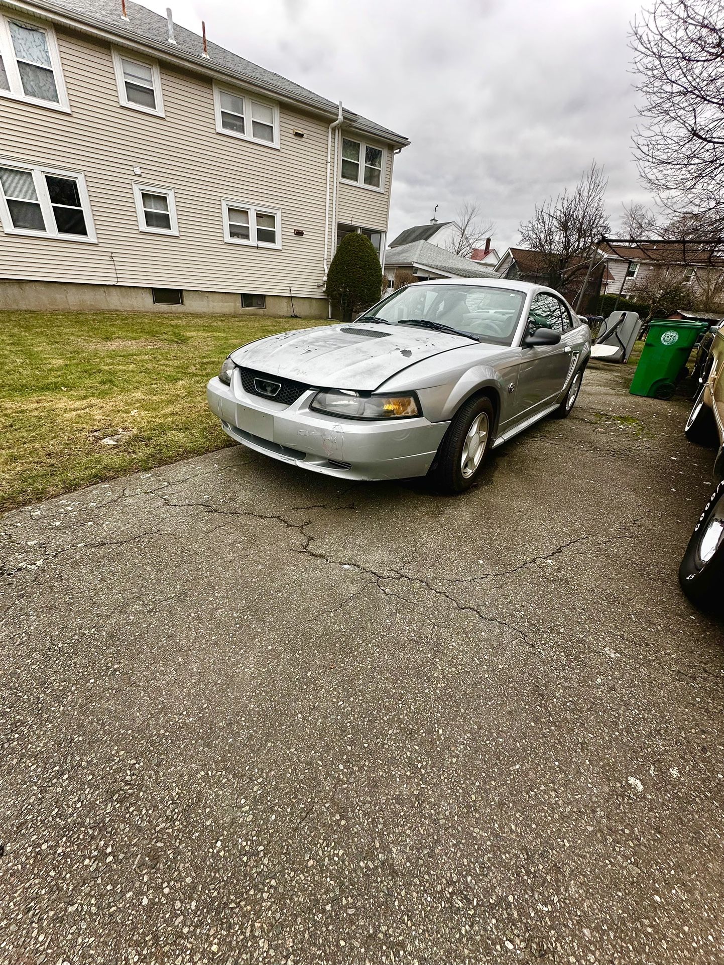 2003 Ford Mustang
