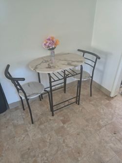 Kitchen table