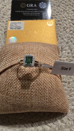 925 SS Moissanite 1.16ct Green Emarald VVS Emarald cut Ring size 9