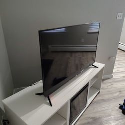 Brand New Roku 55" Tv 