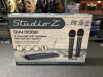Studio Z 2 Channel Wireless Microphone System