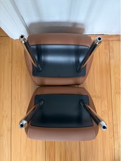 2011 BMW 328i   Rear headrest  BASKETBALL