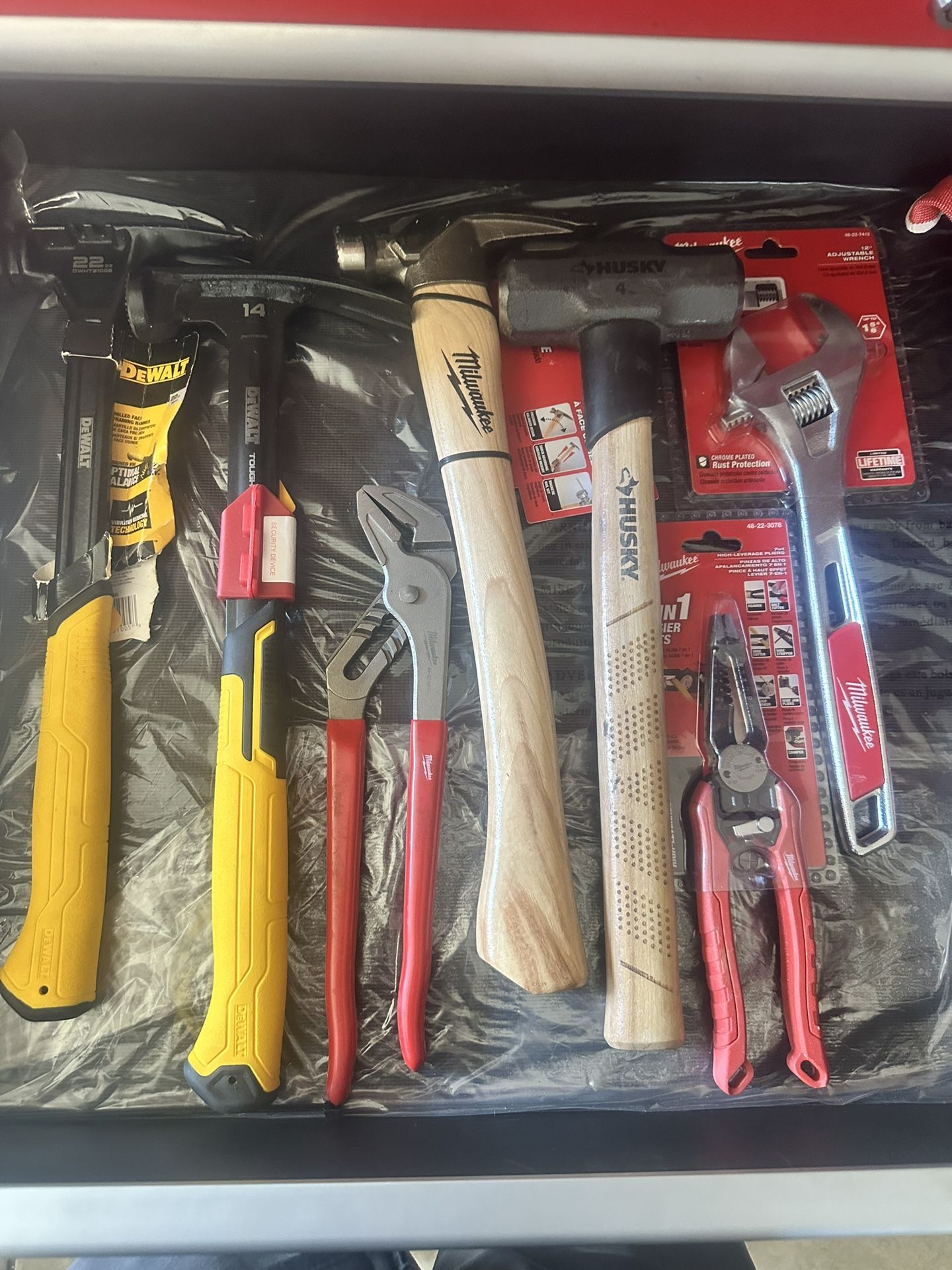 Milwaukee Dewalt Klein Tools