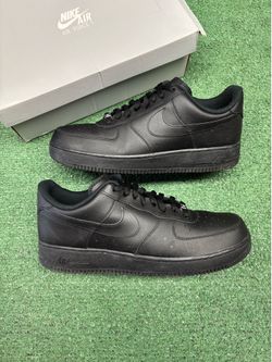 NIKE AIR FORCE TRIPLE BLACK SIZE 14