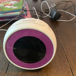 Clock With Radio