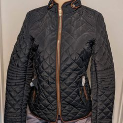 New Women's Jacket Available In Size XS, Small And Medium 