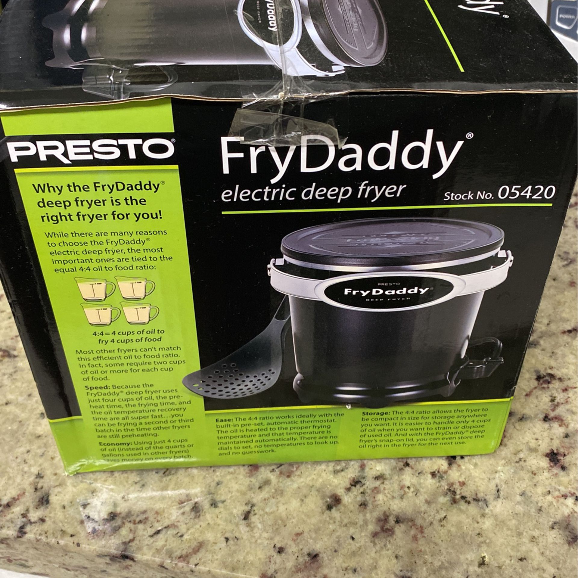PRESTO 05420 Fry Daddy Deep Fryer 