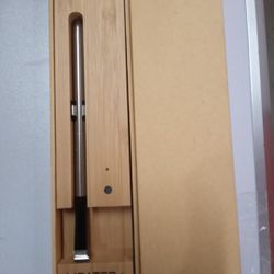 MEATER | Smart Wireless Meat Thermometer for BBQ, Grill, Oven, Smoker | Bluetooth & App-Enabled | Perfect for Steak, 