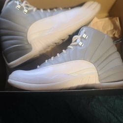 Jordan 12's