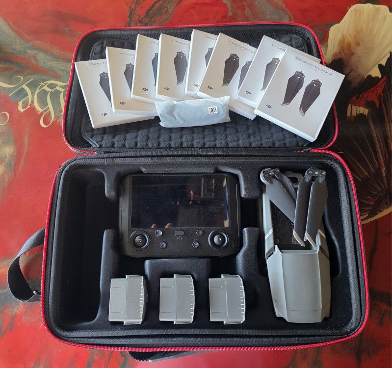 DJI Mavic 2 Zoom Bundle