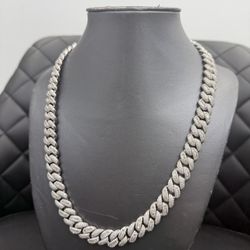 SILVER WITH BAGUETTES MOISSANITE , 12MM 22”