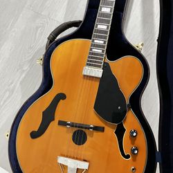 IBANEZ ARTCORE GUITAR READ DESC.