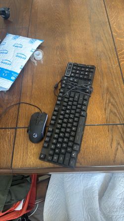 Gaming keyboard and mouse
