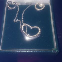 Tiffany Heart Necklace With Matching Earrings 