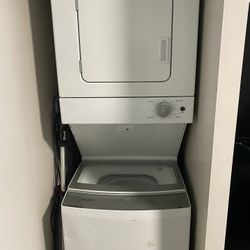 Whirlpool Stackable Washer And Dryer