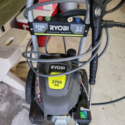 (Read Description) Ryobi 2700 PSI Pressure Washer 