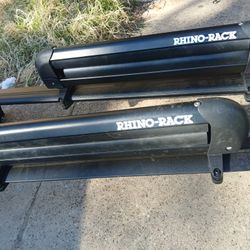 Rhino Racks W/carrier 
