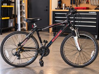 Schwinn Aluminum Mountain Bike – Front Suspension – 26"