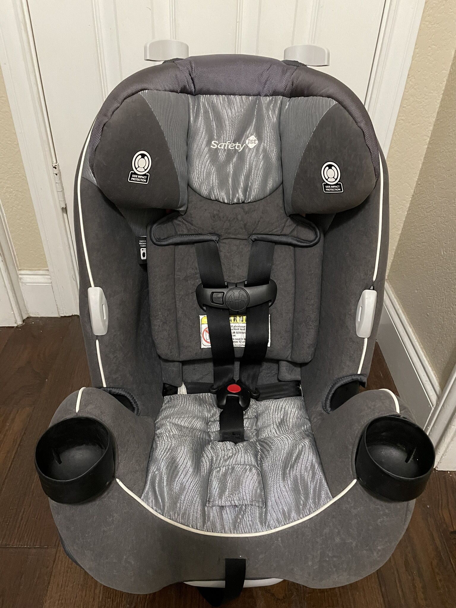 Safety 1st Grow And Go Convertible Car Seat